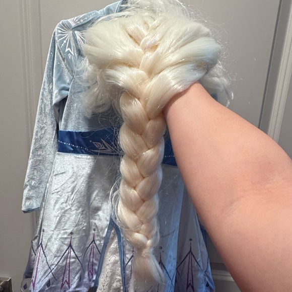 Elsa wig from Spirit - Picture 1 of 5